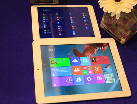 ROSA ra mắt với hai phiên bản 8 inch và 10 inch