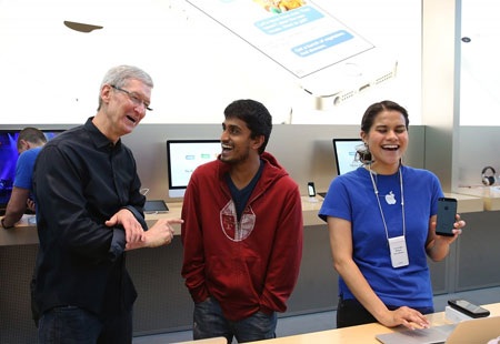 CEO Tim Cook đang nhận được sự ủng hộ từ giới đầu tư.