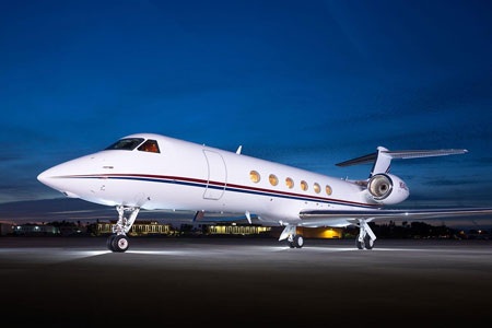 Land Rover LR3 cũng nằm trong bộ sưu tập xe hơi của Ive.