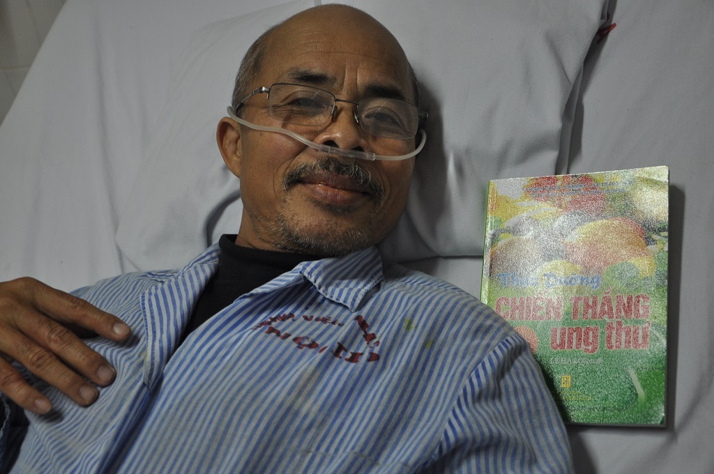 Hiện nghệ sĩ Hán Văn Tình đã được chuyển sang nằm ở phòng riêng tại bệnh viện 198.