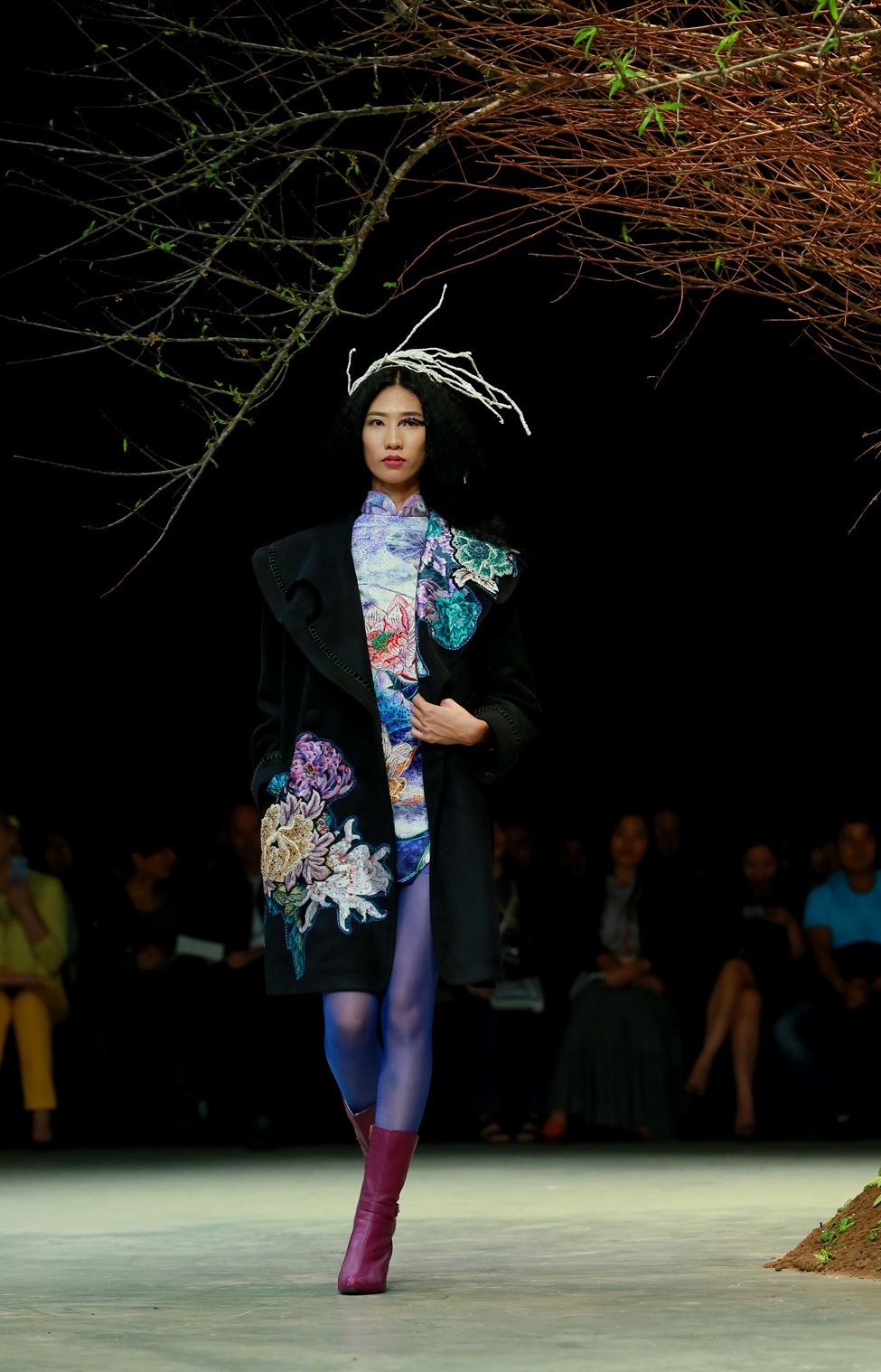 Nỗi nhớ mùa đông da diết trong đêm diễn Haute Couture - 13 P.O