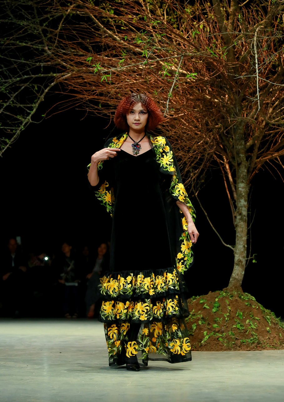 Nỗi nhớ mùa đông da diết trong đêm diễn Haute Couture - 8 P.O