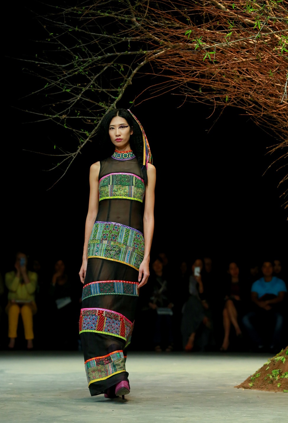 Nỗi nhớ mùa đông da diết trong đêm diễn Haute Couture - 6 P.O