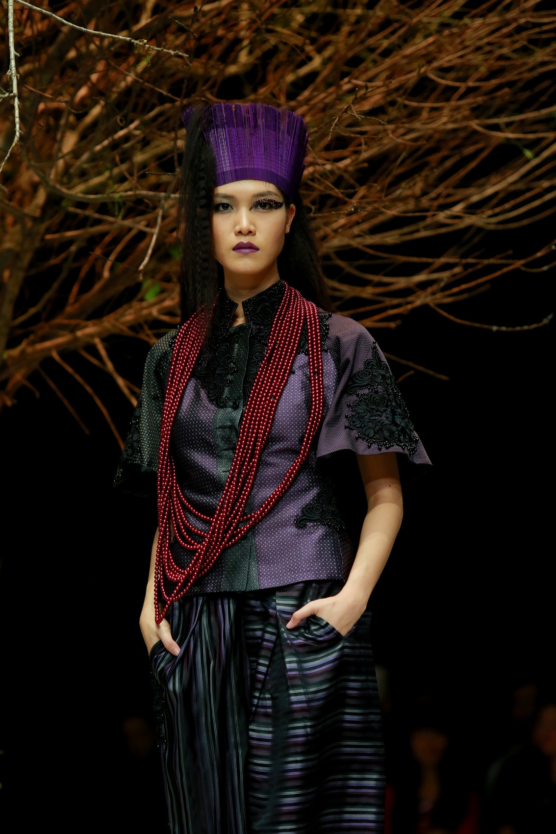 Mẫu thiết kế của NTK Minh Hạnh trong đêm thời trang cao cấp.