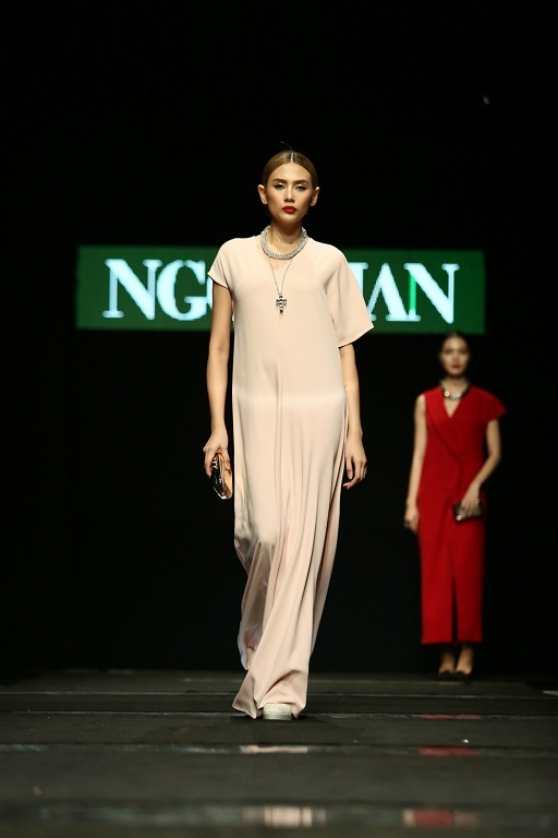 NTK Ngọc Hân mang đến vẻ đẹp nữ tính, đương đại.