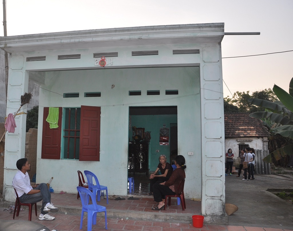 Căn nhà của bà Sự được xây dựng năm 2011 là nhà tình nghĩa.