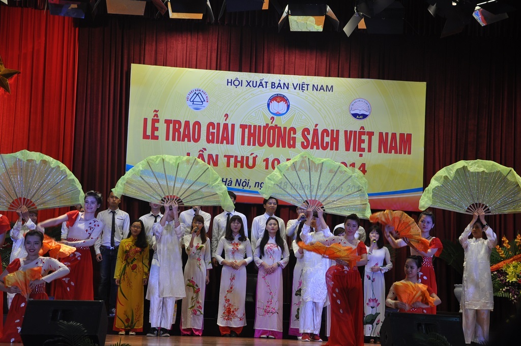 Giải thưởng sách lần thứ 10 được diễn ra sáng 18/4 tại Học viện Báo chí Tuyên truyền