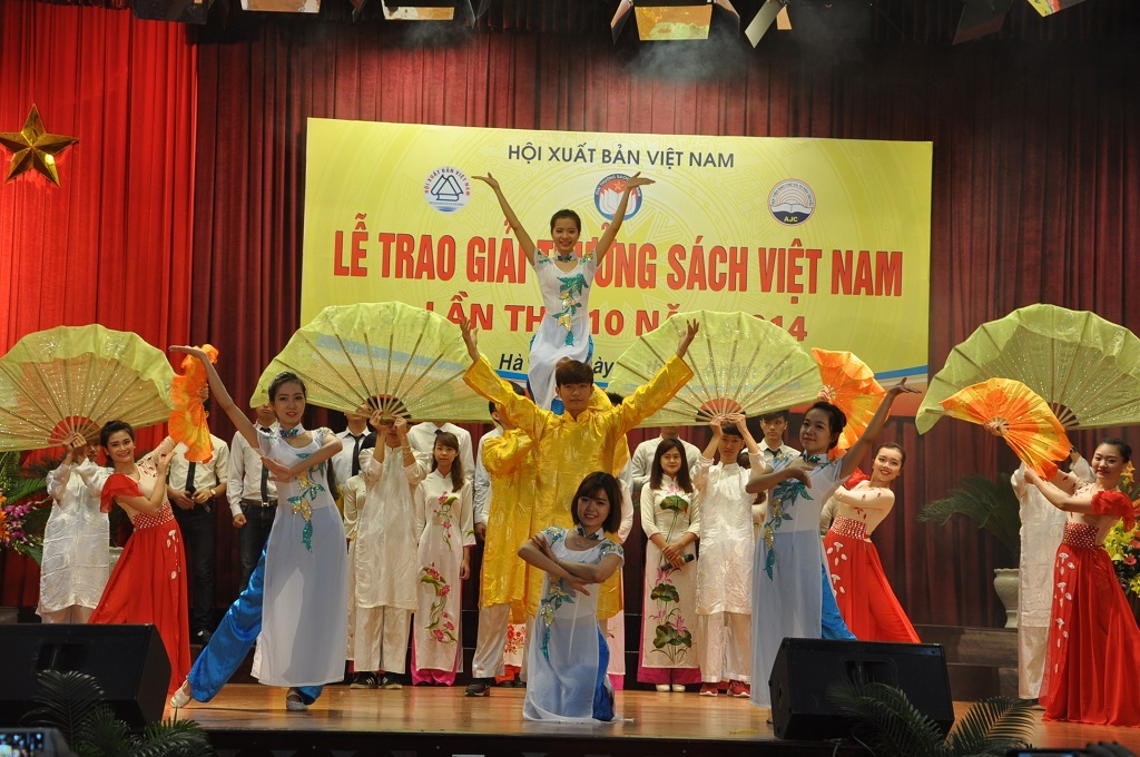 Những đầu sách nổi bật trong lễ trao giải thưởng năm 2014.