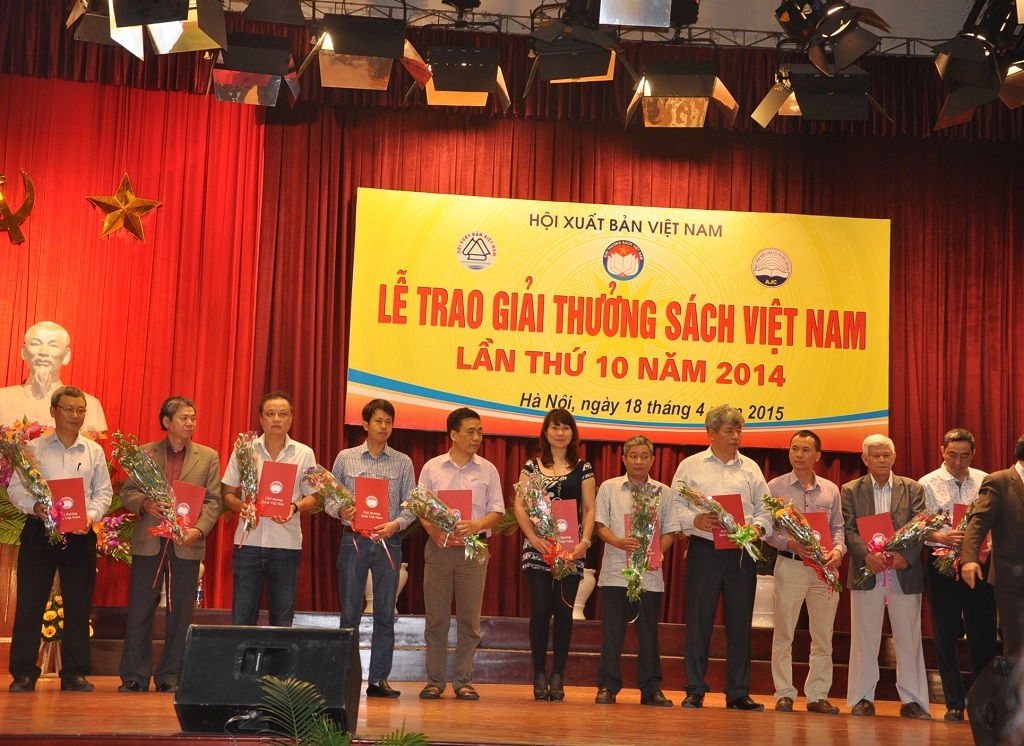 Những đầu sách nổi bật trong lễ trao giải thưởng năm 2014.