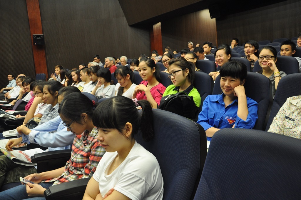 Và đông đảo các bạn sinh viên ở các trường Đại học.