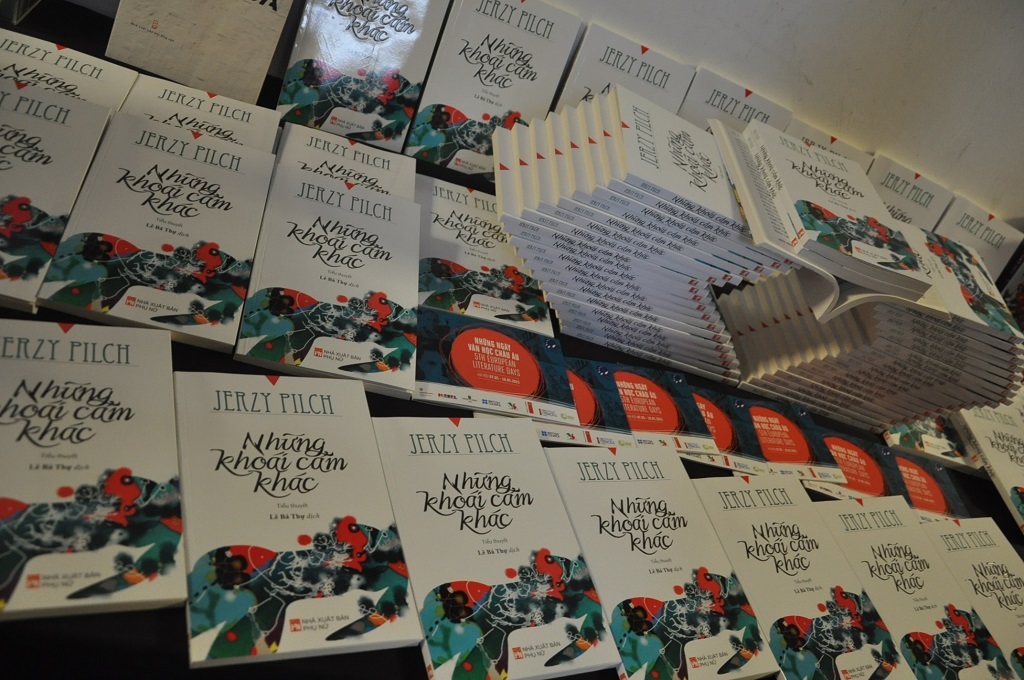 Những khoái cảm khác thực sự thu hút đông đảo người quan tâm.