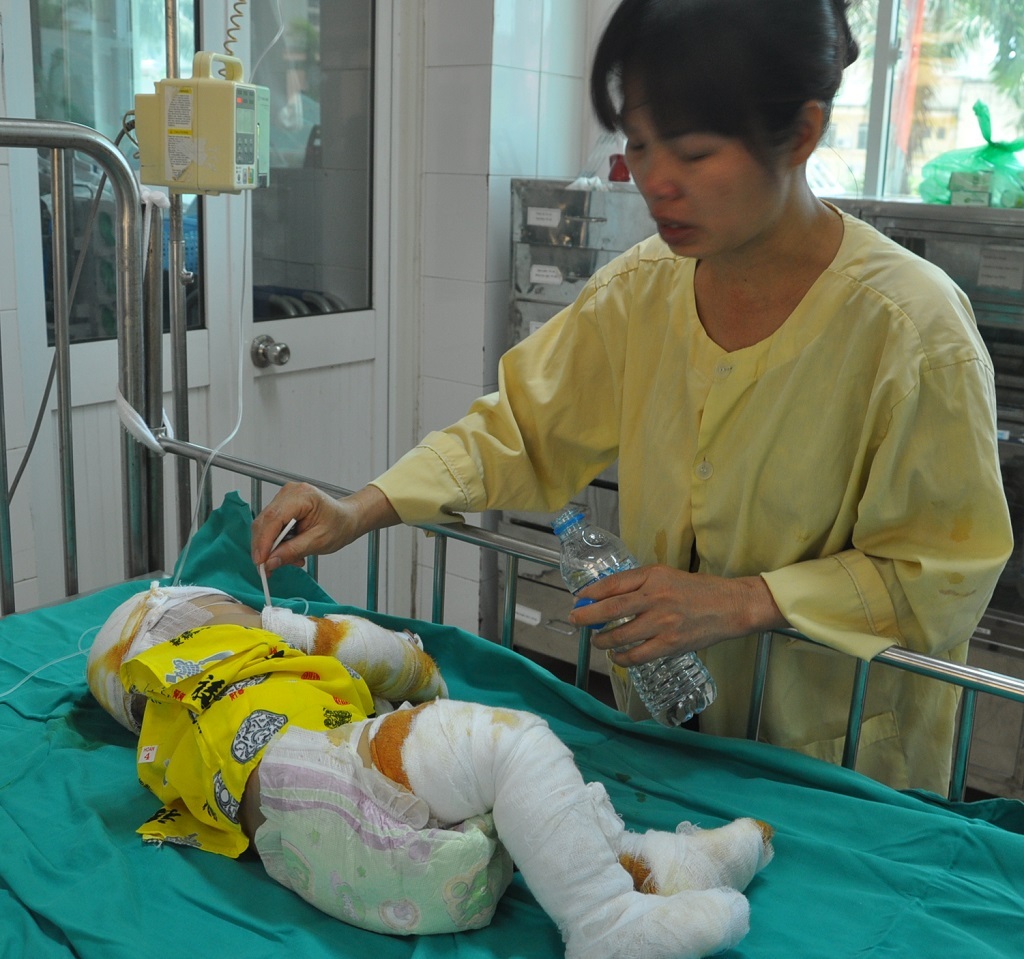 Không kịp mua cho cháu hộp sữa...