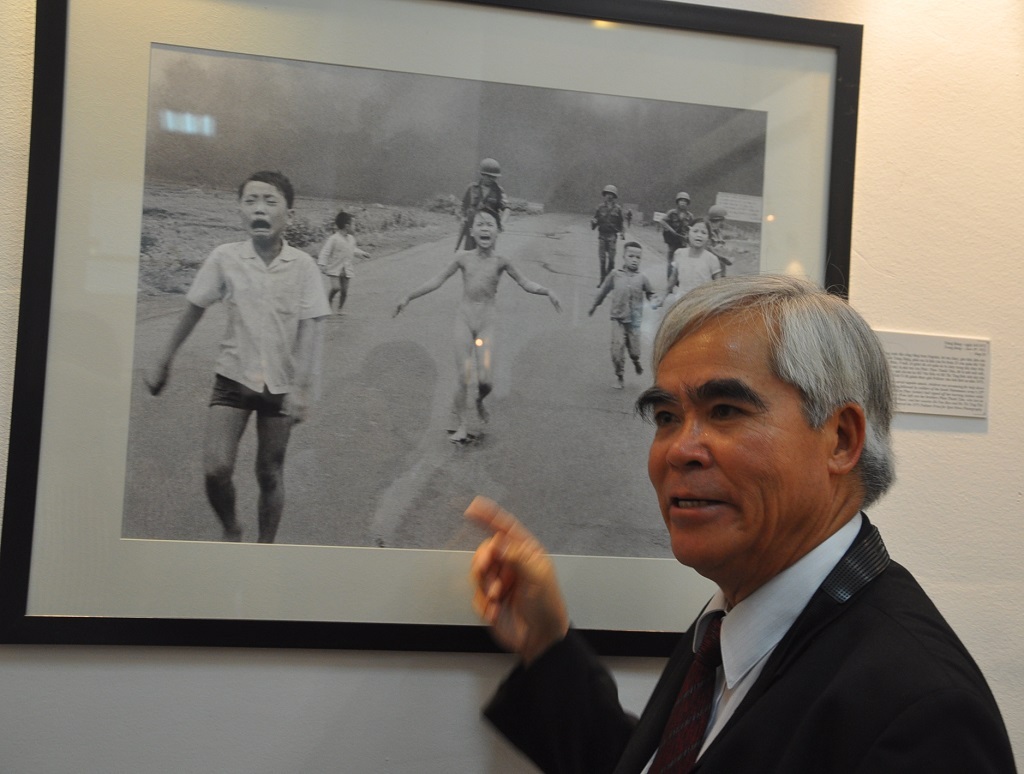 Bức ảnh em bé Napalm nổi tiếng toàn cầu của Nick Út.