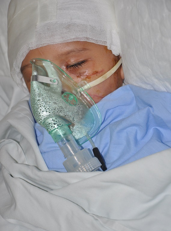 Tình trạng của Phương Anh đã khá hơn và được chuyển sang bệnh viện Xanh Pôn để điều trị tiếp.