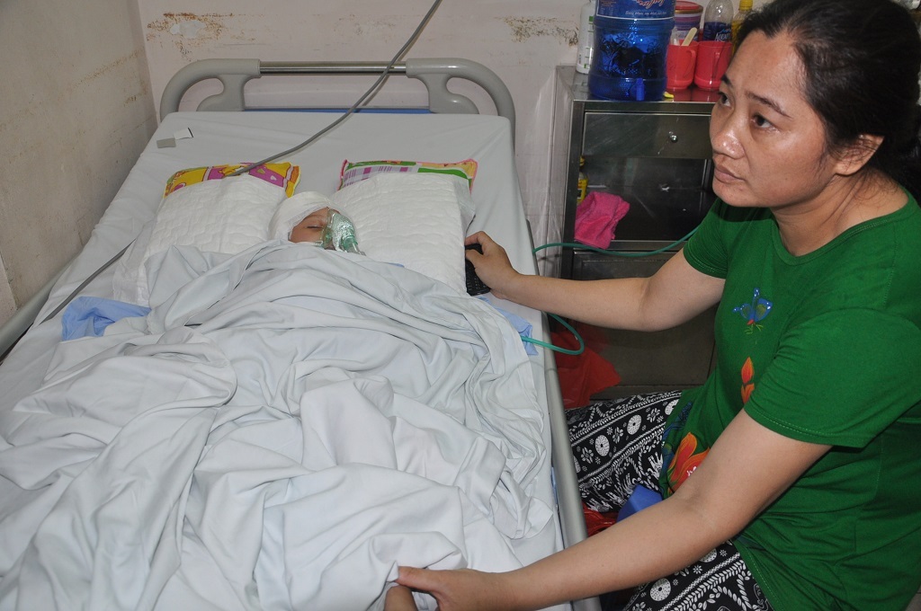 Chị Huyền rất mừng vì con đã có nhiều tiến triển