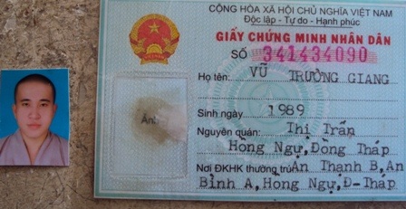Giấy chứng minh nhân dân sau khi được cơ quan chức năng gỡ hình sư giả