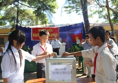 Trích một phần ủng hộ quỹ Trường Sa thân yêu