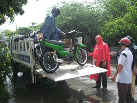 Những chiếc xe mô tô độ được cơ quan công an tạm giữ