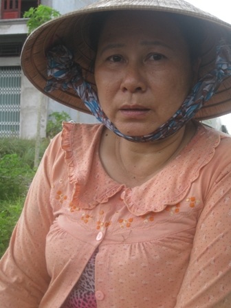 Bà Lan cho rằng con mình bị lừa nên mới vào tù