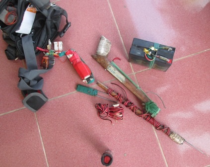 Tang vật 2 đối tượng trộm chó gây án