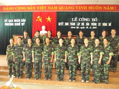 Đội quân tóc dài ra quân lúc nửa đêm