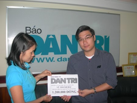 Quà nhân ái tiếp tục đến với gia đình chị Hoài Phương 