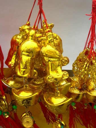 Rộn ràng hàng trang trí Tết - 12