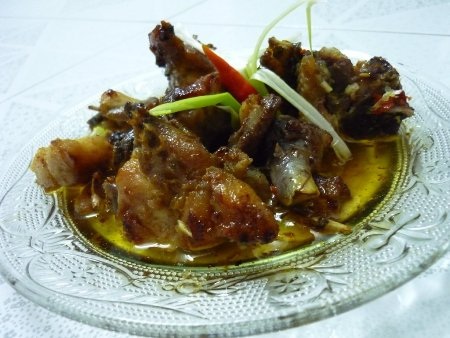 Thịt gà chiên mắm