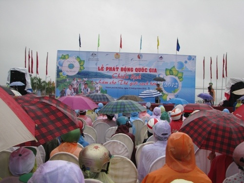 Quang cảnh lễ phát động 