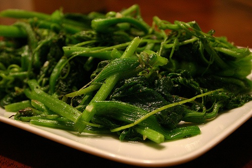 Ngọn bí xào tỏi - 1 Ngọn bí xào tỏi