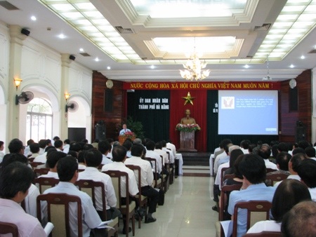 Quang cảnh hội nghị