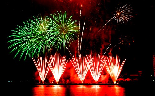 Bắt đầu bán vé xem pháo hoa từ 1/4