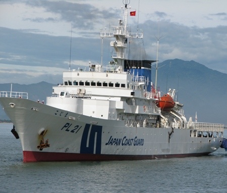 Tàu Kojima cảnh sát biển Nhật Bản cập cảng Tiên Sa bắt đầu chuyến thăm Đà Nẵng