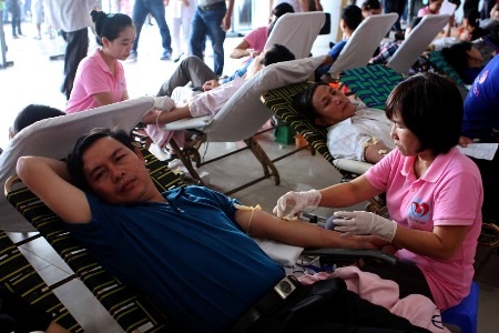 Hơn 1.000 người đã tham gia ngày hội hiến máu