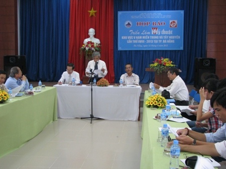 Ban tổ chức giới thiệu về triển lãm 