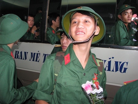 Ngước nhìn lại lần cuối