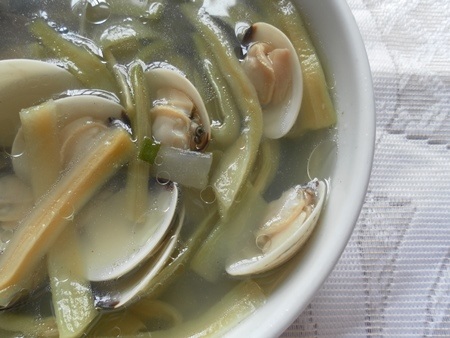 Món canh nghêu rong biển