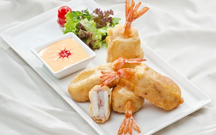 Sakê kẹp thịt tôm rán