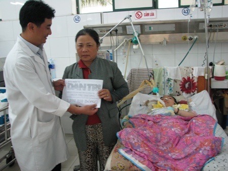 Gần 8 triệu đồng đến với hai mẹ con chị Thương