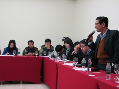 Các nhà báo, phóng viên của các báo đài trung ương và địa phương tham dự khóa học