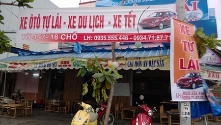 “Sốt” dịch vụ thuê xe tự lái du xuân - 2 Giá cho thuê xe dịp Tết tăng từ 2- 3 lần so với ngày thường