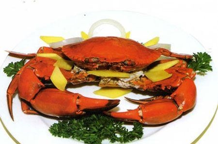 Cua bể hấp gừng