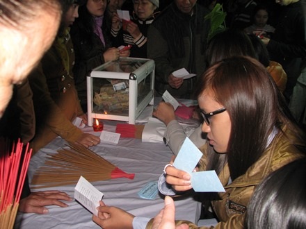 Bàn dịch ý của xăm