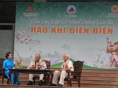 Buổi giao lưu diễn ra chiều 29/4