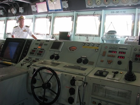 Buồng lái và nơi quan sát