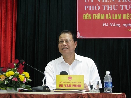 Phó Thủ tướng Vũ Văn Ninh làm việc với Tổng công ty Sông Thu