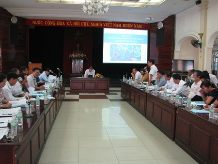 Quang cảnh buổi làm việc