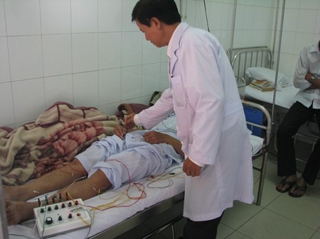 Điều trị cai nghiện ma túy bằng phương pháp châm cứu kết hợp thuốc nam