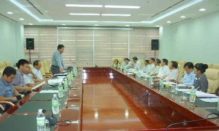 Quang cảnh buổi làm việc