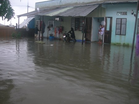 10 người chết và mất tích do mưa lũ - 3